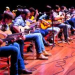 Orquestra Sesc de Viola leva a força da tradição caipira ao Timbre Instrumental 2026