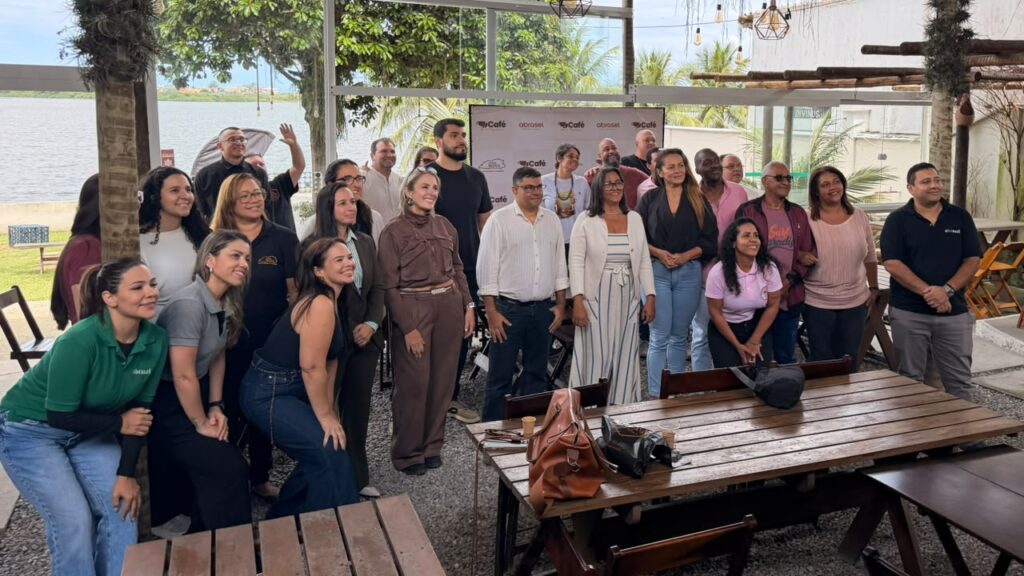 Abrasel Leste Fluminense RJ e Associação Rota de Maricá encerram calendário de Cafés de Negócios de 2026